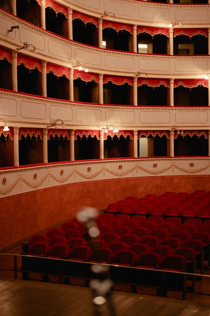 Teatro-all-italiana-palchi