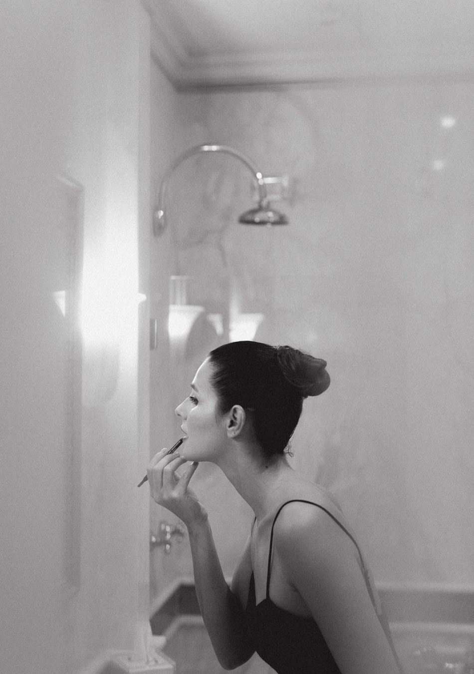 bianconero-donna-trucco